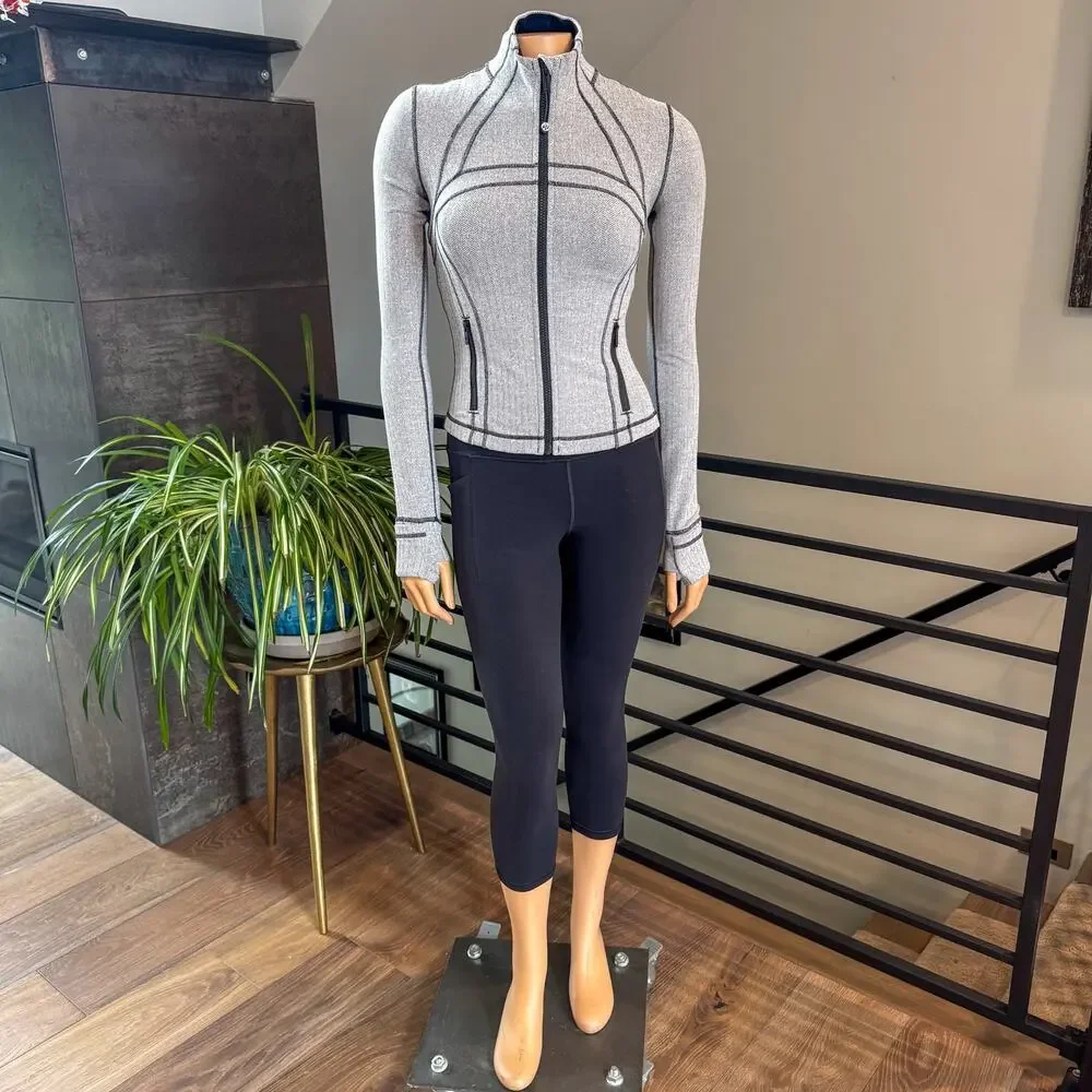 Lululemon Define Jacket Heathered Herringbone Gray/Black Size 4, Style LW3JPMS